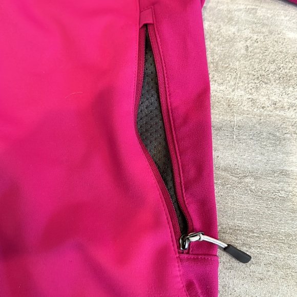 North Face Pink Summit Series Windstopper Jacket. Size Medium - Picture 4 of 8